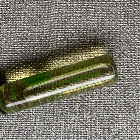 AVEDA Joshua Tree Absolute Desert Per-Fume Rollerball RETIRED Fragrance Perfume - Picture 6 of 6